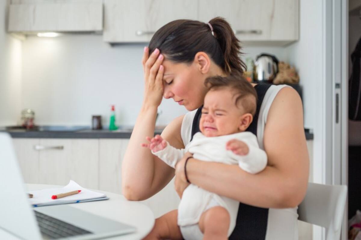 El cerebro del bebé continúa desarrollándose después del nacimiento.
