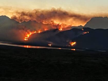 El Cerro Huemul, anoche