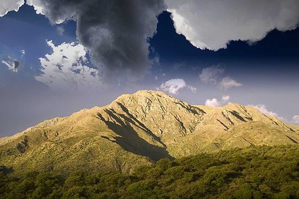 El cerro preside las sierras chicas cordobesas.