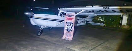 El Cessna 210 que fue secuestrado en el aeródromo de General Mosconi