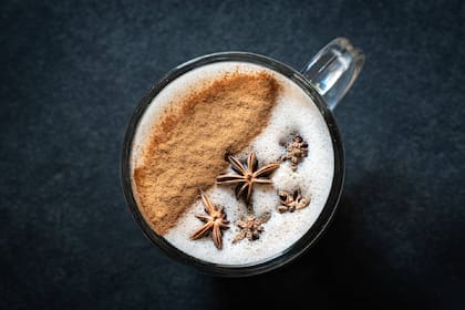 El chai masala o té masala es una de las bebidas más saludables si se prepara en casa