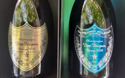 El champagne surgió por casualidad, gracias a la participación de un monje cuyo nombre ha sido utilizado para bautizar las botellas de una de las variedades más exclusivas de esta bebida
