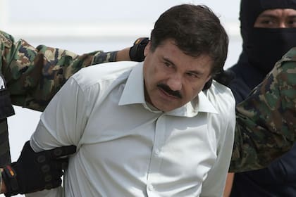 El chapo Guzmán, al ser detenido