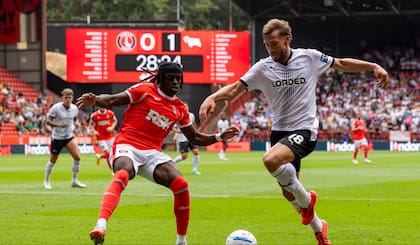 El Charlton disputó su primer partido de la temporada en el Championship contra el Derby en The Valley el sábado