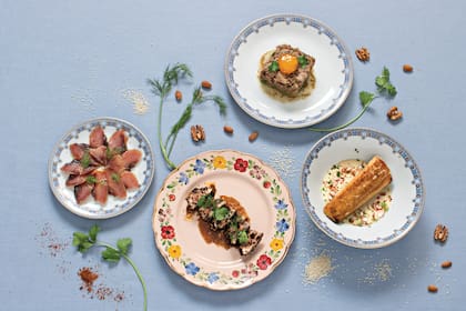 El chef del restaurante Condarco, en Chacarita, propone cocinar el pescado bonito en cuatro opciones diferentes.