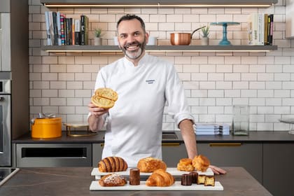 El chef francés Dominique Ansel revela sus trucos para reconocer un rico croissant instantáneamente