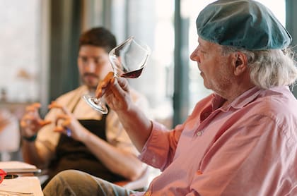 El chef Francis Mallmann, director culinario del restaurante de Bodega Garzón
