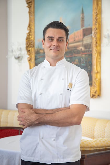 El chef italiano Nello Cassese (38) está al frente del Ristorante Hotel Cipriani desde 2016.