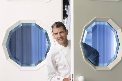 El chef Paco Roncero, con dos estrellas Michelin, es el dueño de Sublimotion