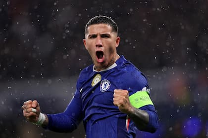 El Chelsea de Enzo Fernández recibirá este sábado al Aston Villa de Emiliano 'Dibu' Martínez