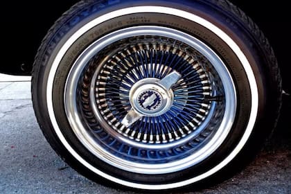 El Chevrolet Impala de 1963 fue modificado por los expertos de Enchúlame la Máquina