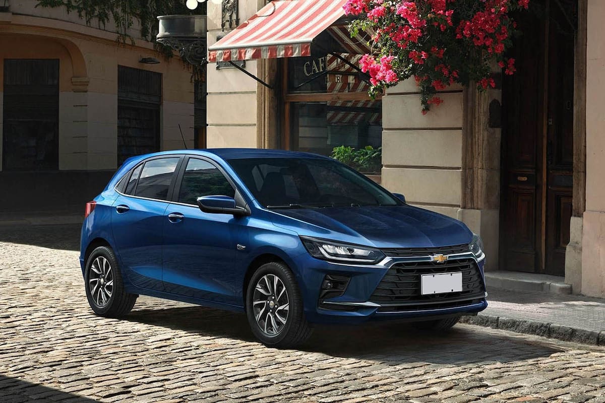 El Chevrolet Onix se renovó a fines de 2025 y busca recuperar terreno entre los entrada de gama