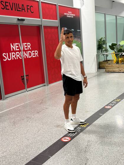 El chileno Alexis Sánchez ya está en Sevilla