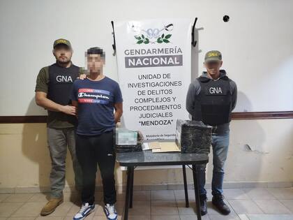 El chileno detenido cuando fue a retirar la encomienda que contenía las dosis de fentanilo
