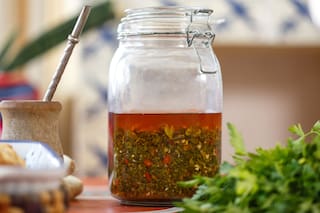 Qué es el chimichurri y cómo hacerlo en simples pasos