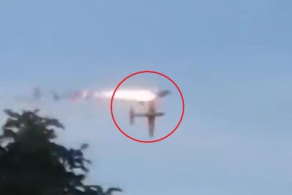 El choque de los aviones de combate en Colombia