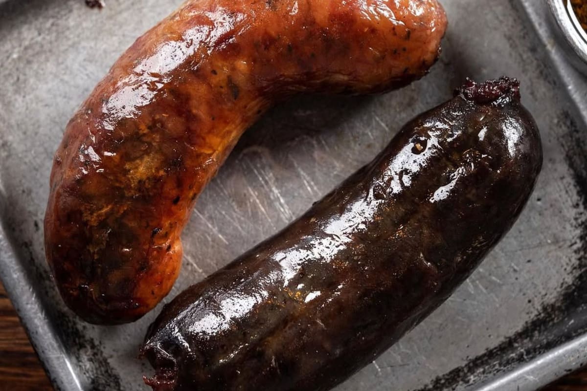 El chorizo y la morcilla conforman el "matrimonio" perfecto de la gastronomía (Foto: Instagram @ladoritaparrilla)