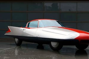 Techos desmontables, parecidos a aviones y con dormitorios para 4: los autos que jamás llegaron a producirse a escala