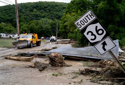 El ciclón tropical Debby generó daños en residencias e infraestructura de Florida (AP Foto/Craig Ruttle)