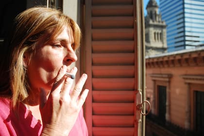 El cigarrillo electrónico produce un vapor para ser inhalado