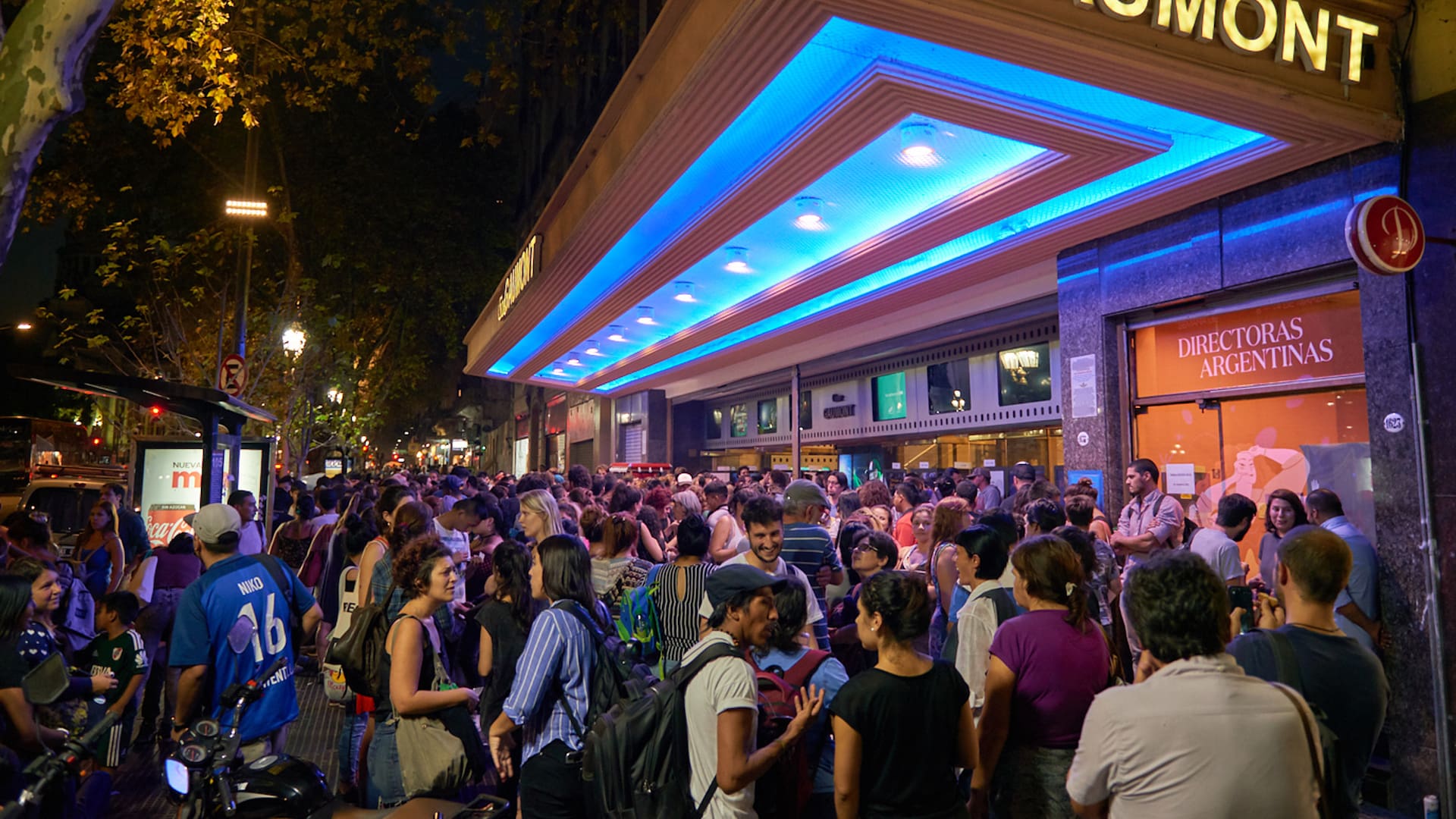 La programación del Gaumont ofrece varios títulos en simultáneo y es uno de los pocos espacios donde el cine independiente nacional puede estrenar sus propuestas
