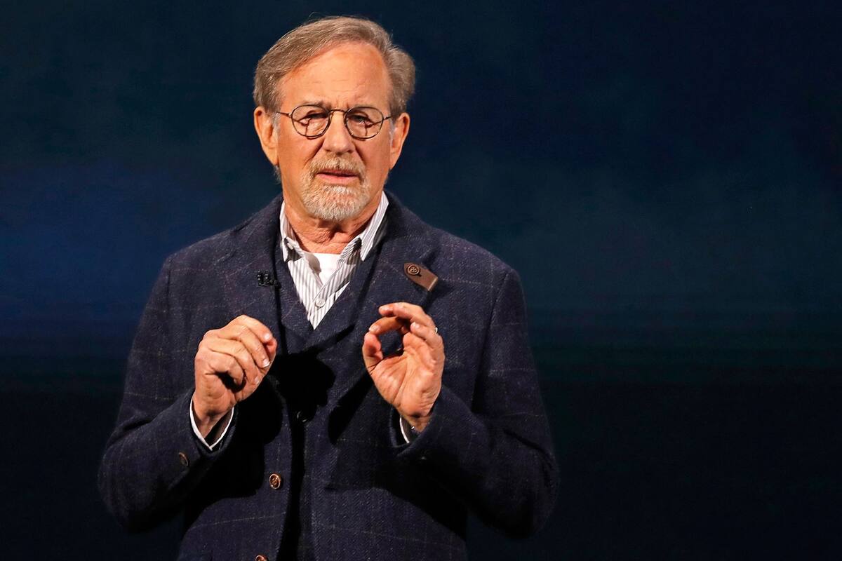 El cineasta prepara una nueva versión de su Amazing Stories para el servicio