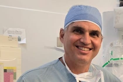 El cirujano argentino Juan Moldes