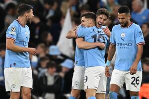 El City dio un concierto de fútbol como local y humilló al Real Madrid en el desarrollo; Julián Álvarez marcó un gol