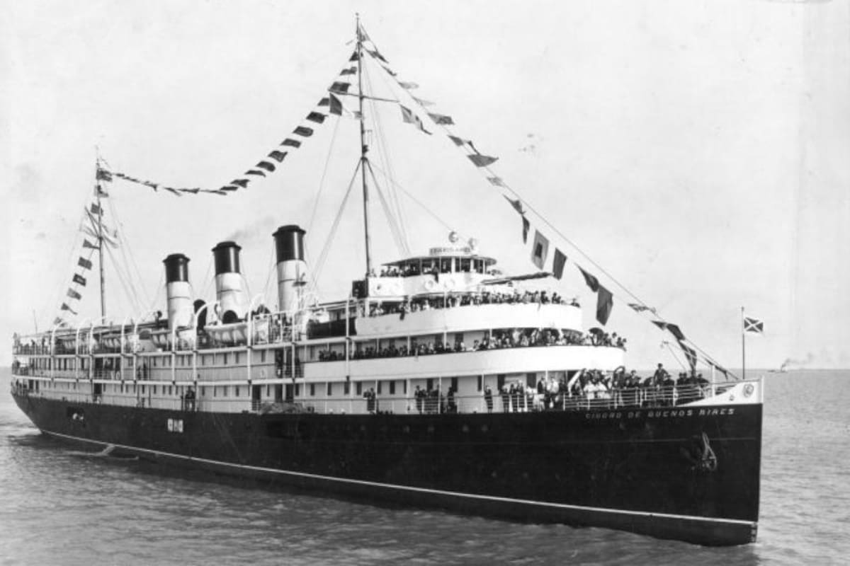 El Ciudad de Buenos Aires podía trasladar a 720 pasajeros