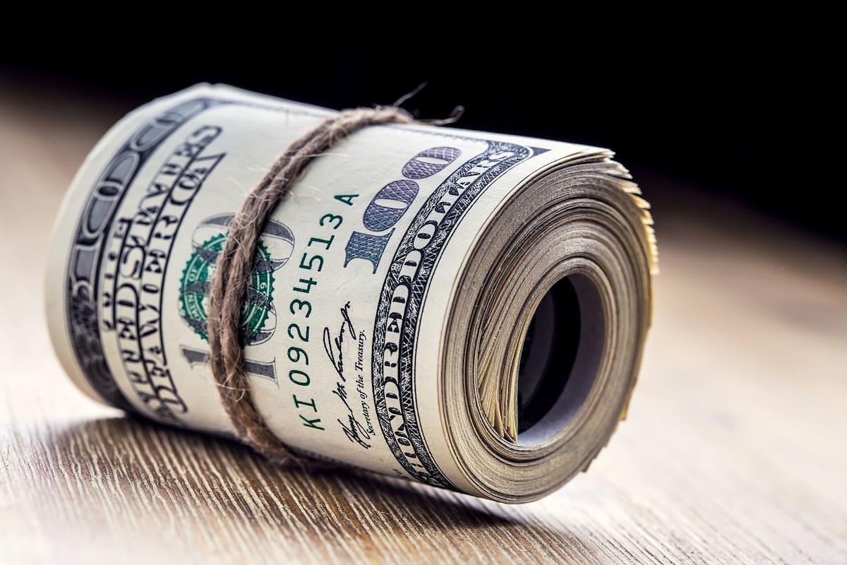 El clima financiero internacional ayuda a la calma local del dólar, pero mucho influirá el resultado de las PASO. Un resultado adverso al Gobierno sumaría volatilidad.