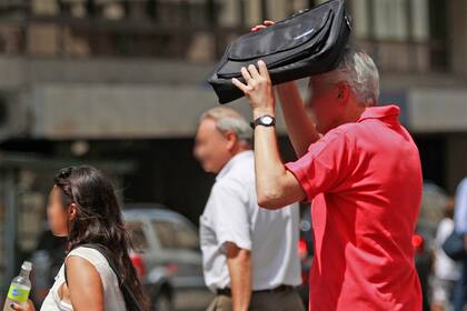 El clima. Temperaturas de 44° en el Norte del país; viento y nieve en el Sur