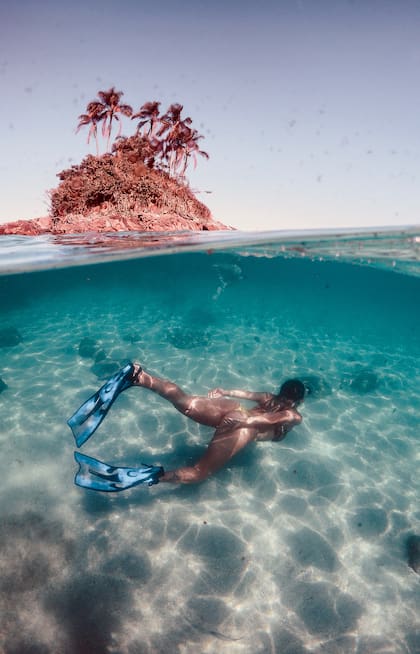 El clima tropical y el agua templada permiten chapuzones durante todo el año.