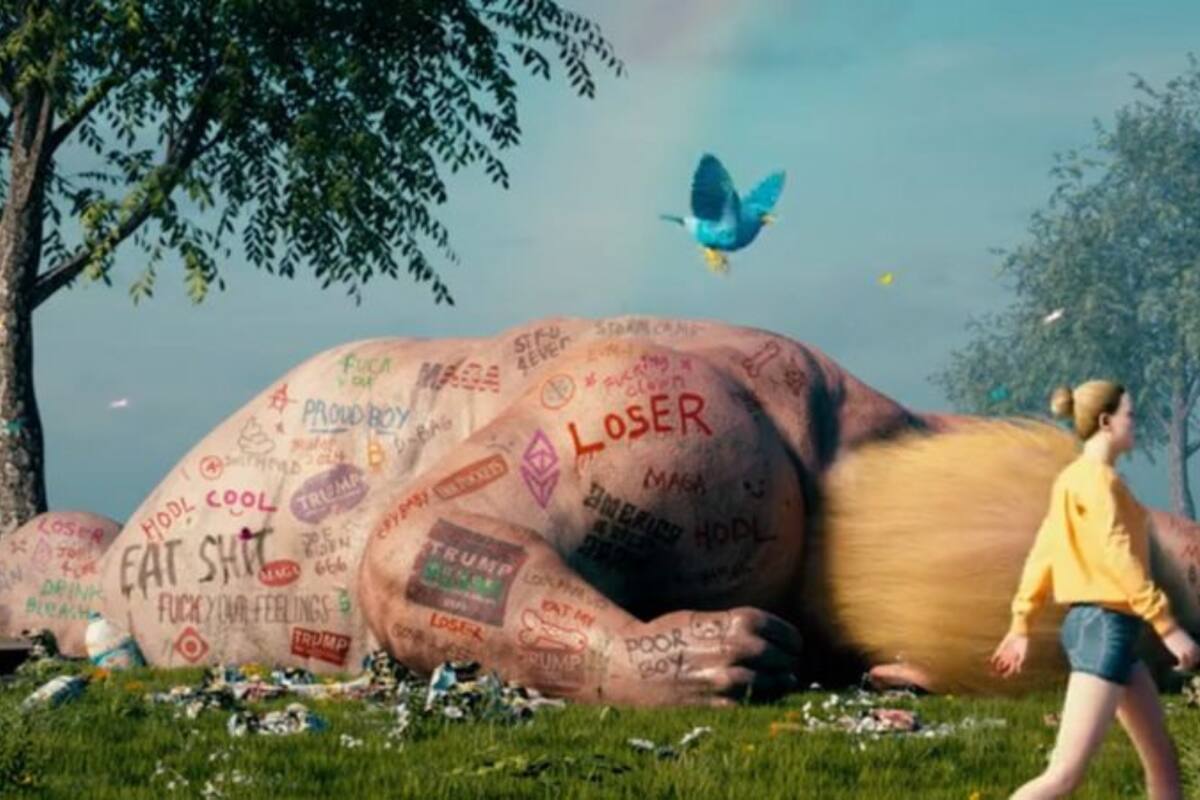 El clip de 10 segundos parece representar a Trump tumbado sobre el suelo