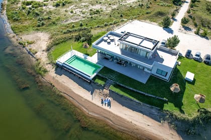 El club house.