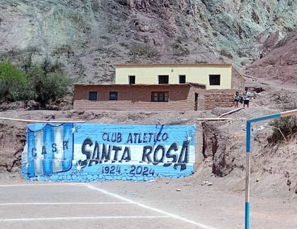 El Club Atlético Santa Rosa hace de local en esa cancha (Foto: Google Street View)