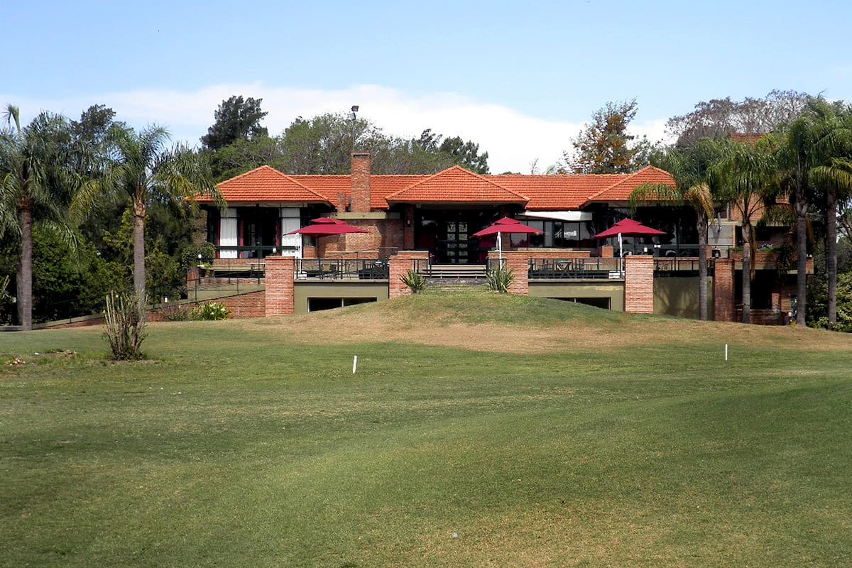 El club de campo El Paso, en Santo Tomé, donde se detectaron los tres posibles casos de variante delta