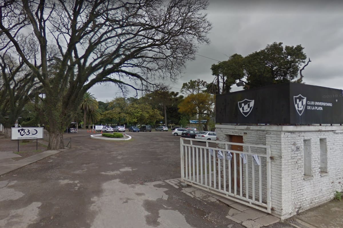 El Club Universitario de La Plata decidió suspender a jugadores del plantel superior denunciados en redes sociales por haber compartido fotos íntimas sin consentimiento