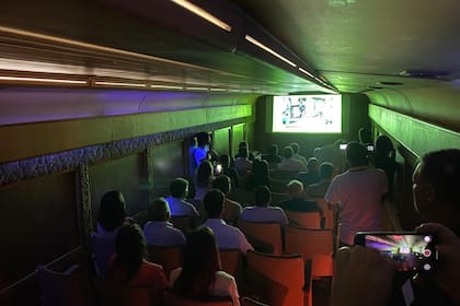 El coche cine ofrece programación nacional