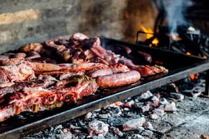 El cocinero de la Selección cuenta cómo prepara el asado que ya es emblema del equipo argentino