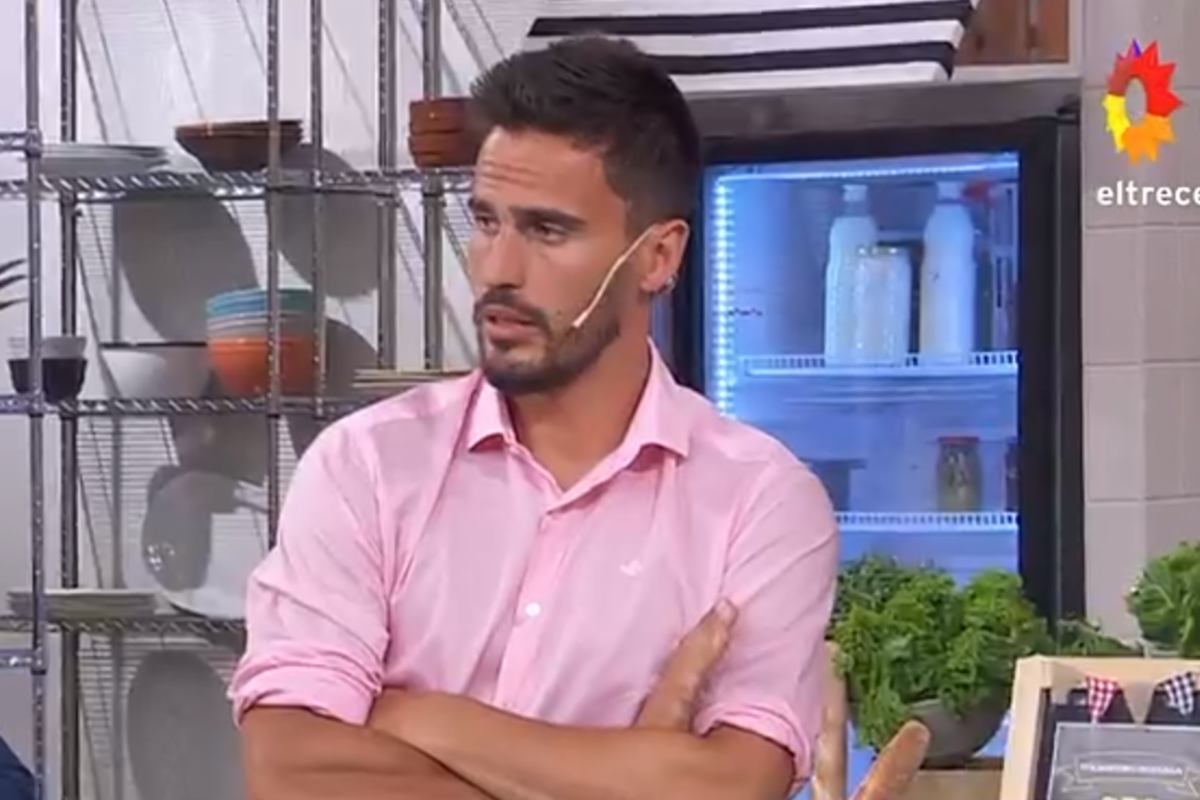 El coconductor descubrió ayer a un participante que quiso esquivar el control de una herida que se produjo cocinando y lo obligó a salir fuera de cámara para curarse