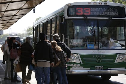 El colectivo 33 es una de las 18 líneas cuyo arribo predictivo en tiempo real se puede consultar en la última actualización de Google Maps