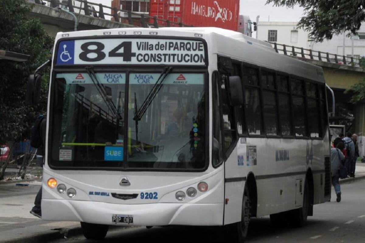 El colectivo de la linea 84 declaró ante la policía