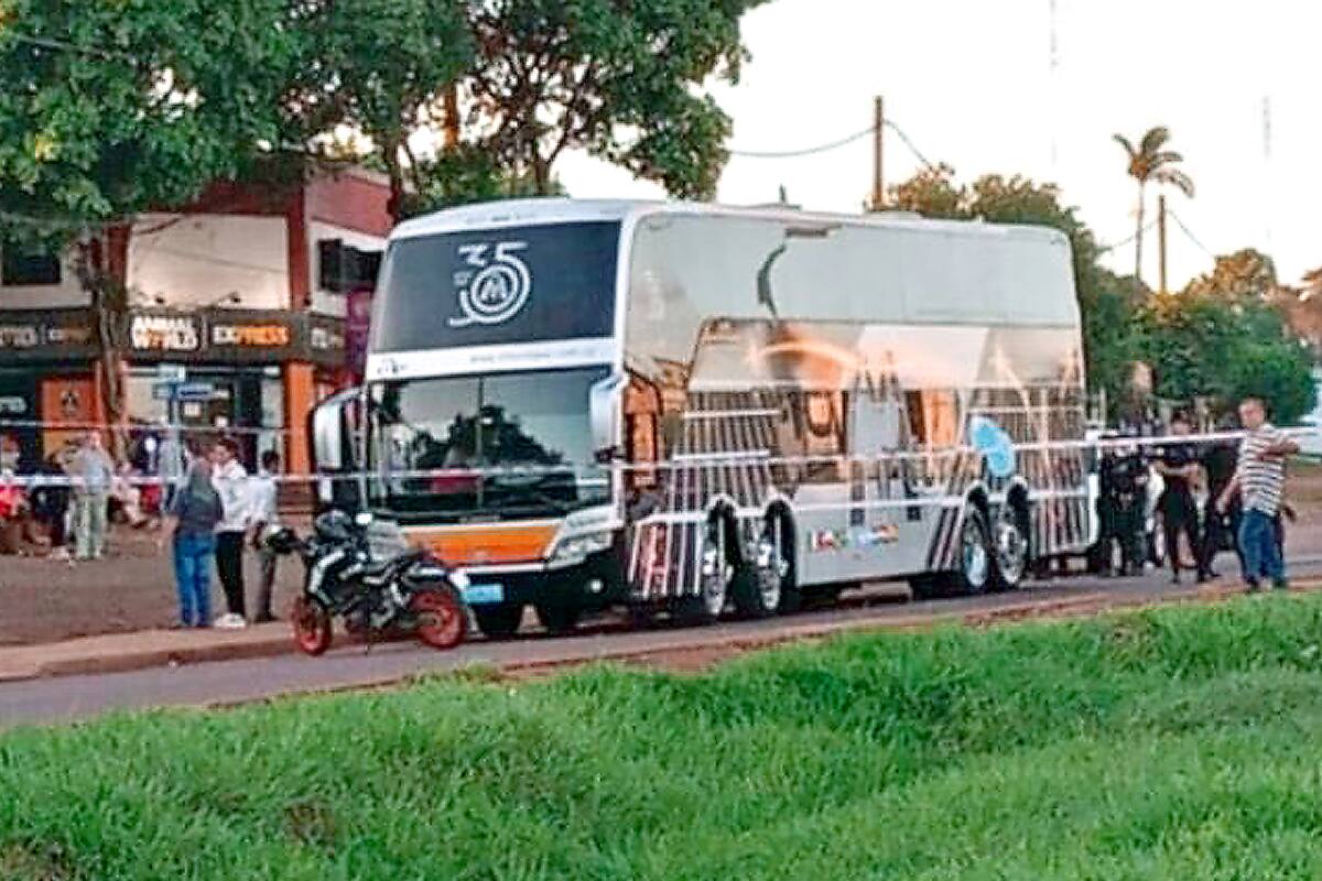 El colectivo en el que iba la mujer