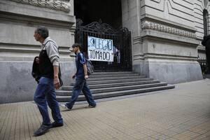 El Colegio Nacional de Buenos Aires está tomado desde anoche