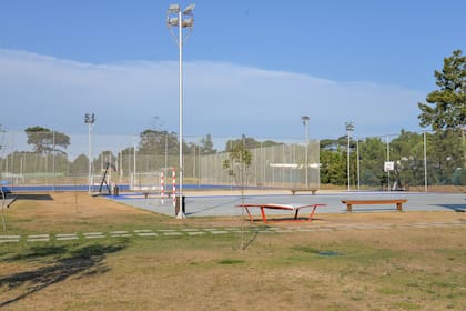 El colegio tiene canchas de todo tipo de deportes