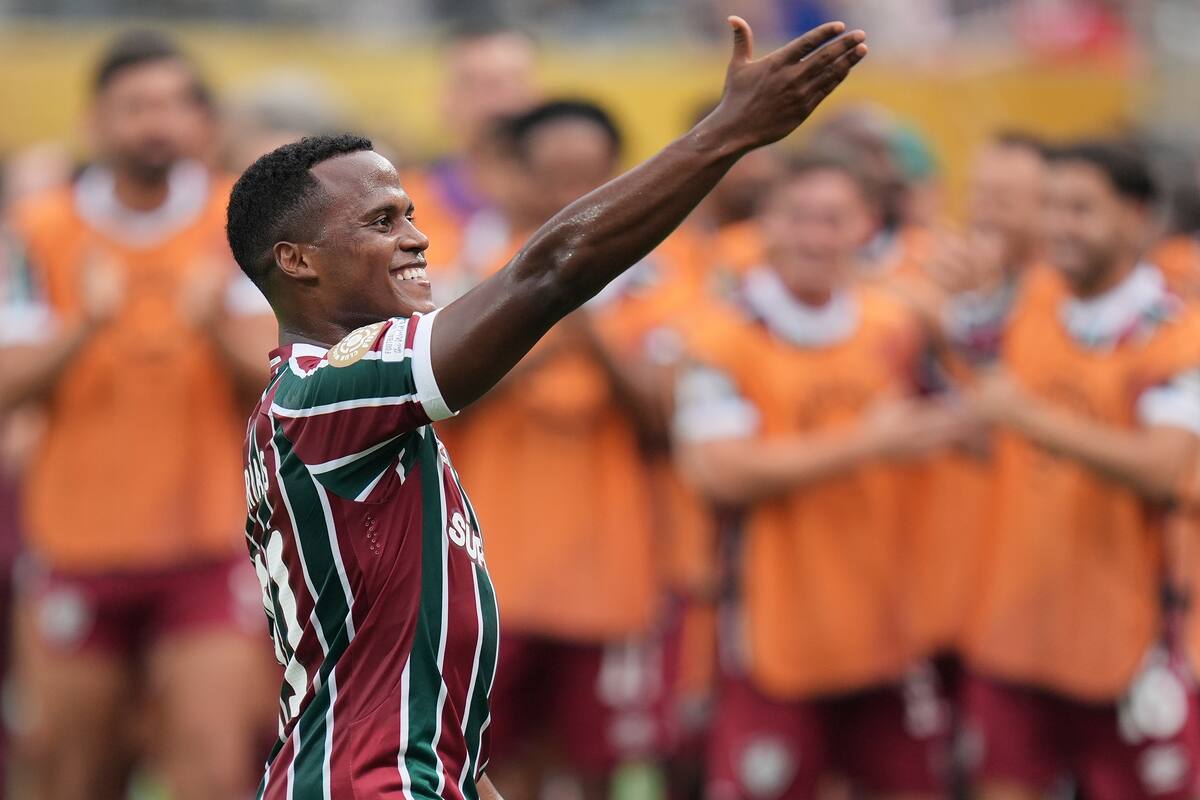 El colombiano Jhon Arias está desde hace varios años en Fluminense y es una de sus figuras; el cuadro brasileño no pasó de un 0-0 contra el sorprendente Mamelodi Sundowns y resultó segundo en el grupo F del Mundial de Clubes.