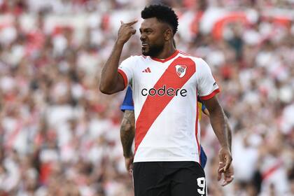 El colombiano Miguel Borja recuperaría la titularidad ante Talleres: viene de ingresar en el complemento contra Boca