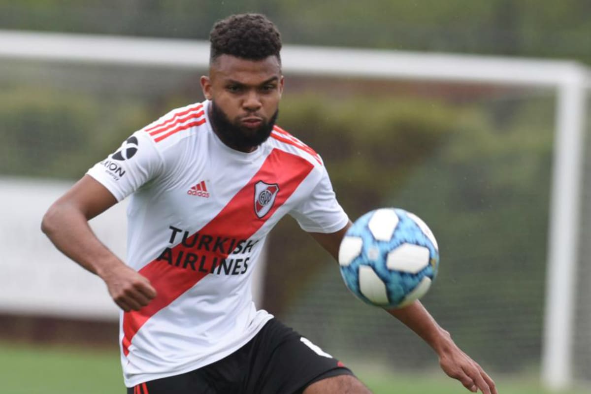 El colombiano Thomas Gutiérrez tiene 19 años y fue aislado por precaución