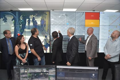 El COM de La Plata comenzará a centralizar el servicio de cinco áreas de la administración municipal