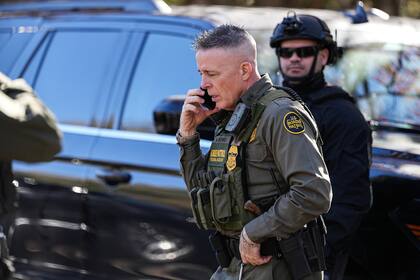 El comandante de la Patrulla Fronteriza, Gregory Bovino, participa en los operativos en Carolina del Norte